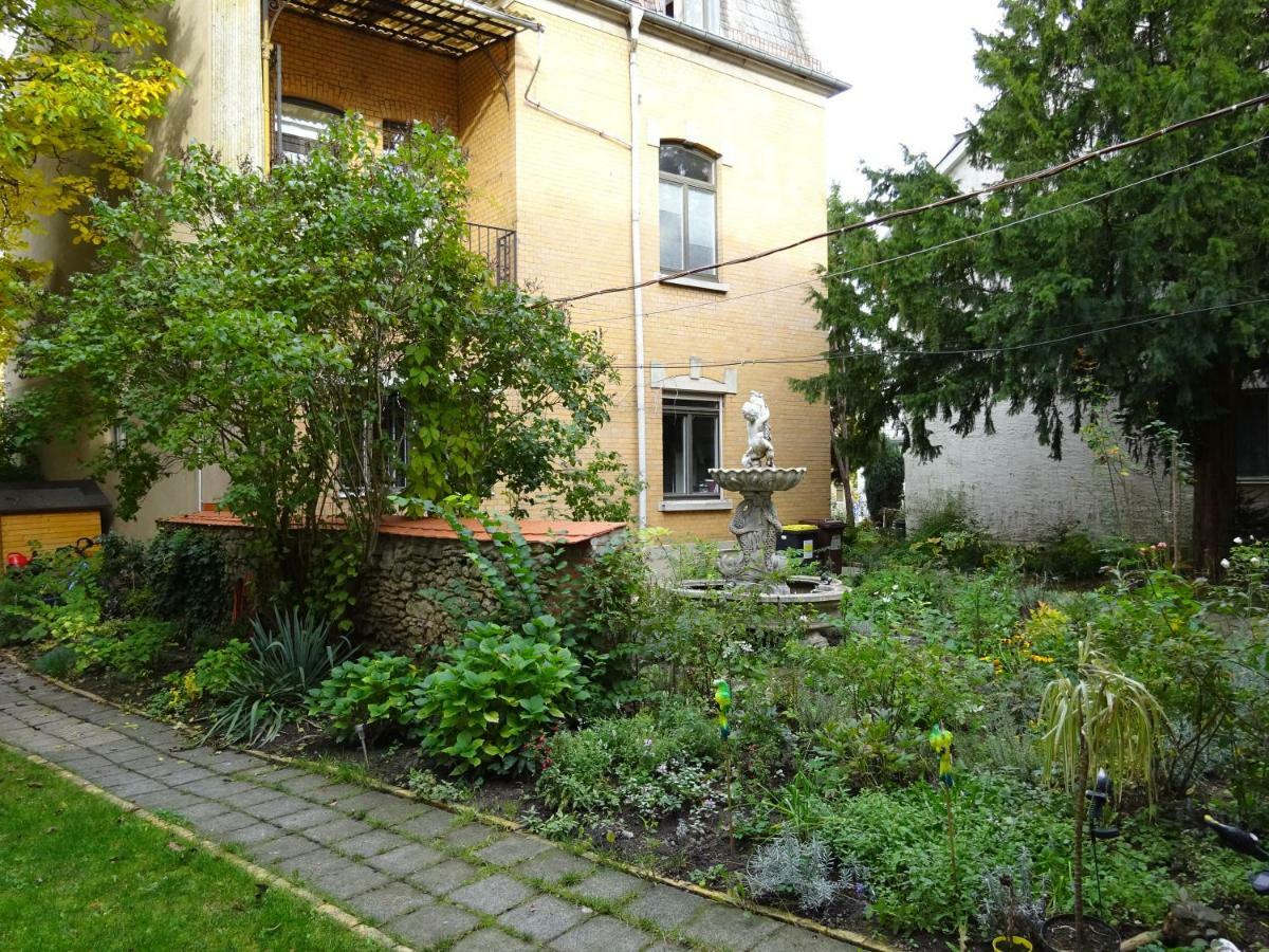 Hummel Hostel - Historische Stadtvilla Mit Garten Weimar  Exterior foto